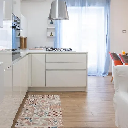 Cozy Flat With Terrace At Trastevere Train Station Rom Exterior foto