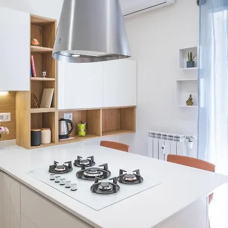 Cozy Flat With Terrace At Trastevere Train Station Rom Exterior foto