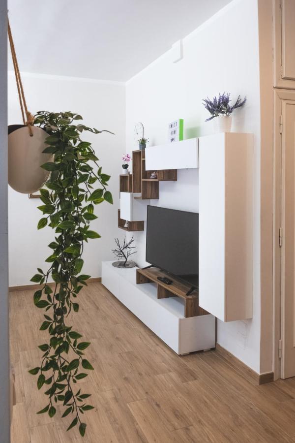 Appartamento Cozy Flat With Terrace At Trastevere Train Station *