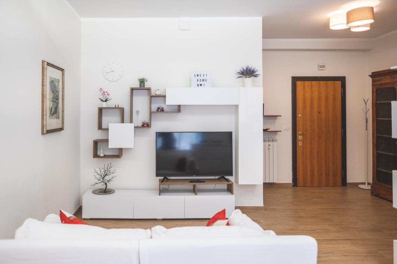 Appartamento Cozy Flat With Terrace At Trastevere Train Station Roma